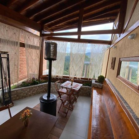 Chales Campos De Jordao Hotell Campos do Jordão Eksteriør bilde